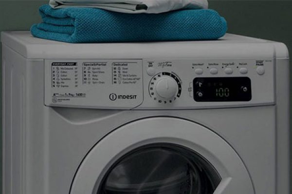 راهنمای استفاده از ماشین لباسشویی ایندزیت